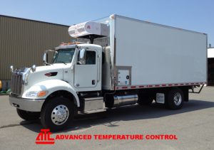 机头安装意味着制冷装置安装在盒子的外面，在前面的墙上。通常用于中、大型运输箱卡车和拖车，以支持各种应用